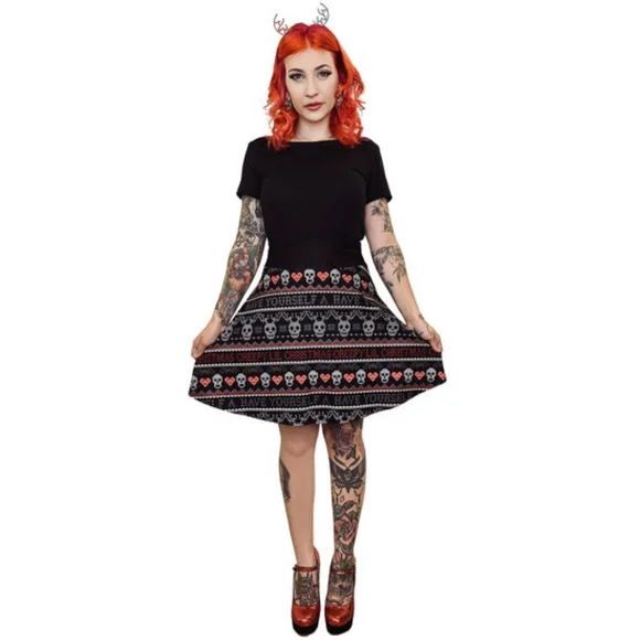 Too Fast Creepy Lil Christmas Skater Skirt NWT - Picture 3 of 4